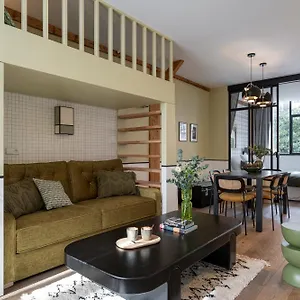 Apartment Sloth Loft Montmarte Paris